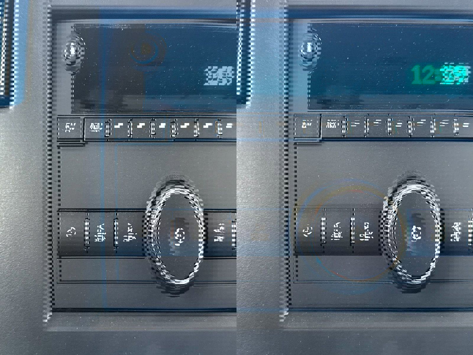 New 2025 Chevrolet Express 3500 1WT w/ Power Convenience Package image 58