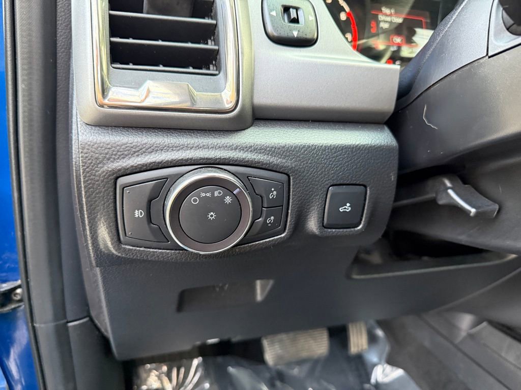 Used 2019 Ford Ranger XLT w/ Equipment Group 302A Luxury image 8