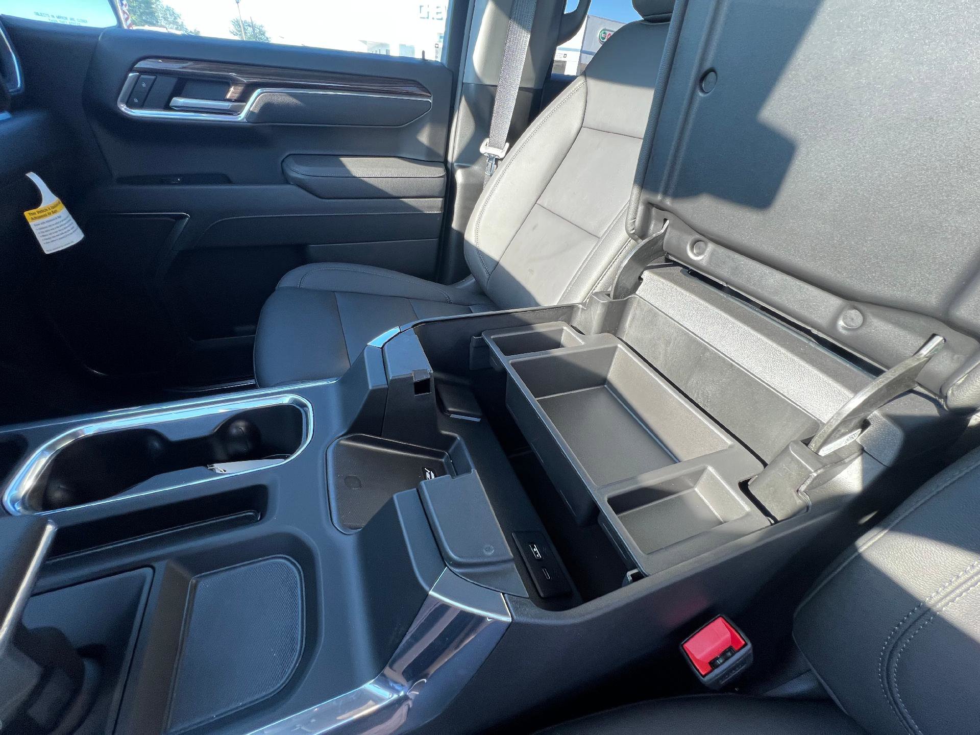 New 2025 Chevrolet Silverado 1500 LT image 13