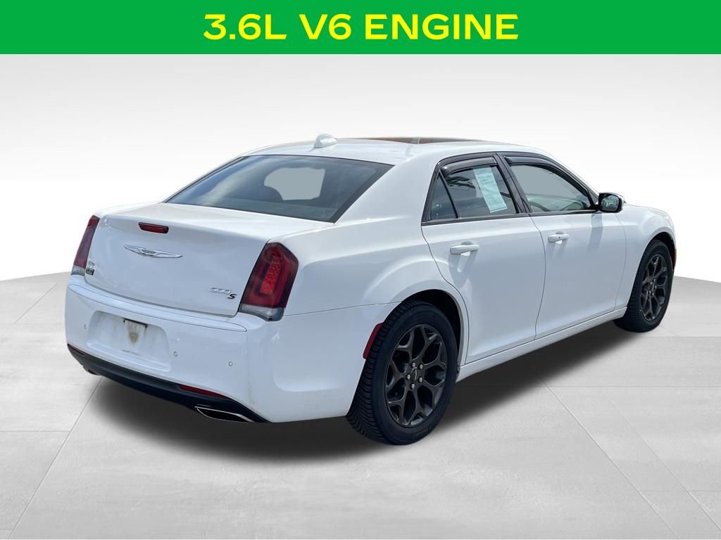 Used 2019 Chrysler 300 S w/ 300S Premium Group AWD/4WD image 9