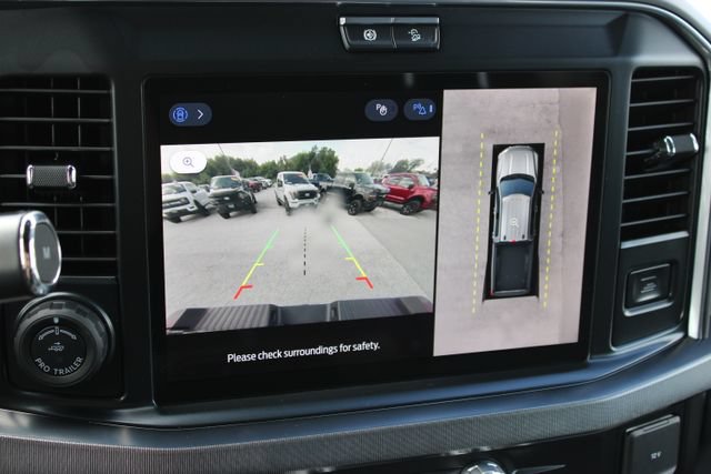 Used 2025 Ford F350 Platinum AWD/4WD image 30