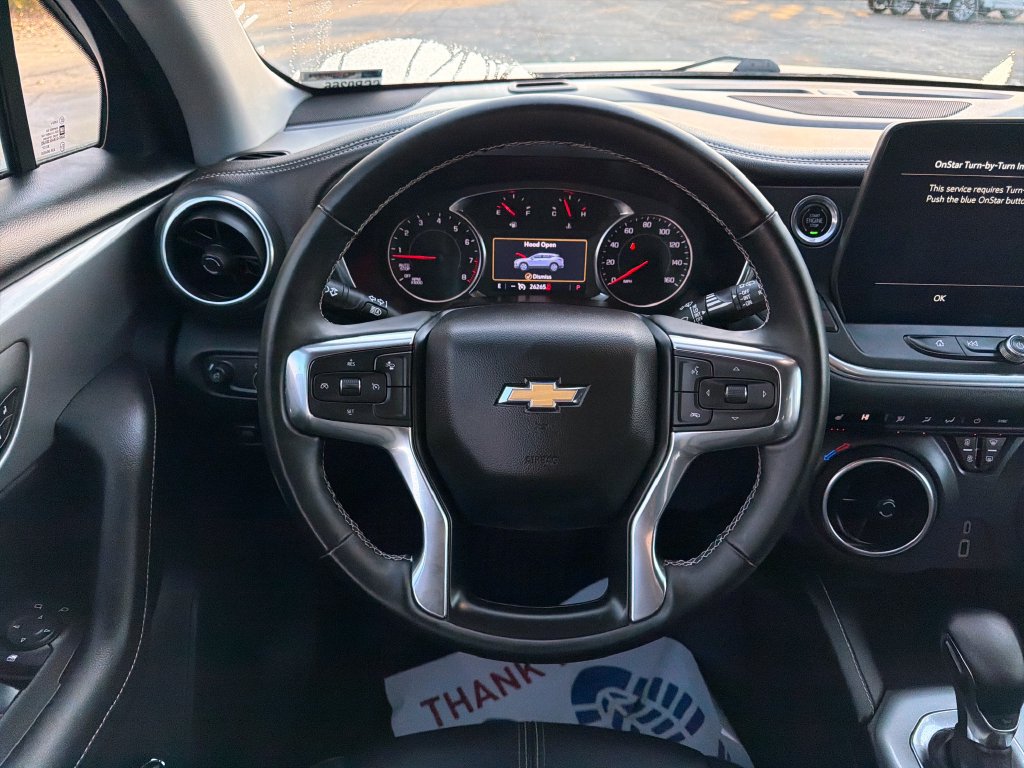 Used 2024 Chevrolet Blazer LT FWD image 32