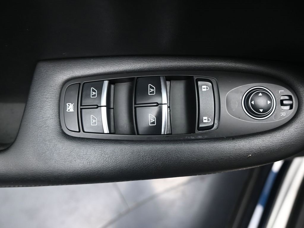 Used 2019 INFINITI QX50 Essential w/ Premium Audio Package image 21