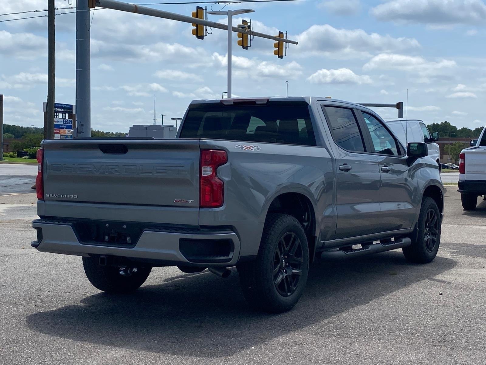 New 2026 Chevrolet Silverado 1500 RST w/ RST Select Package AWD/4WD image 8
