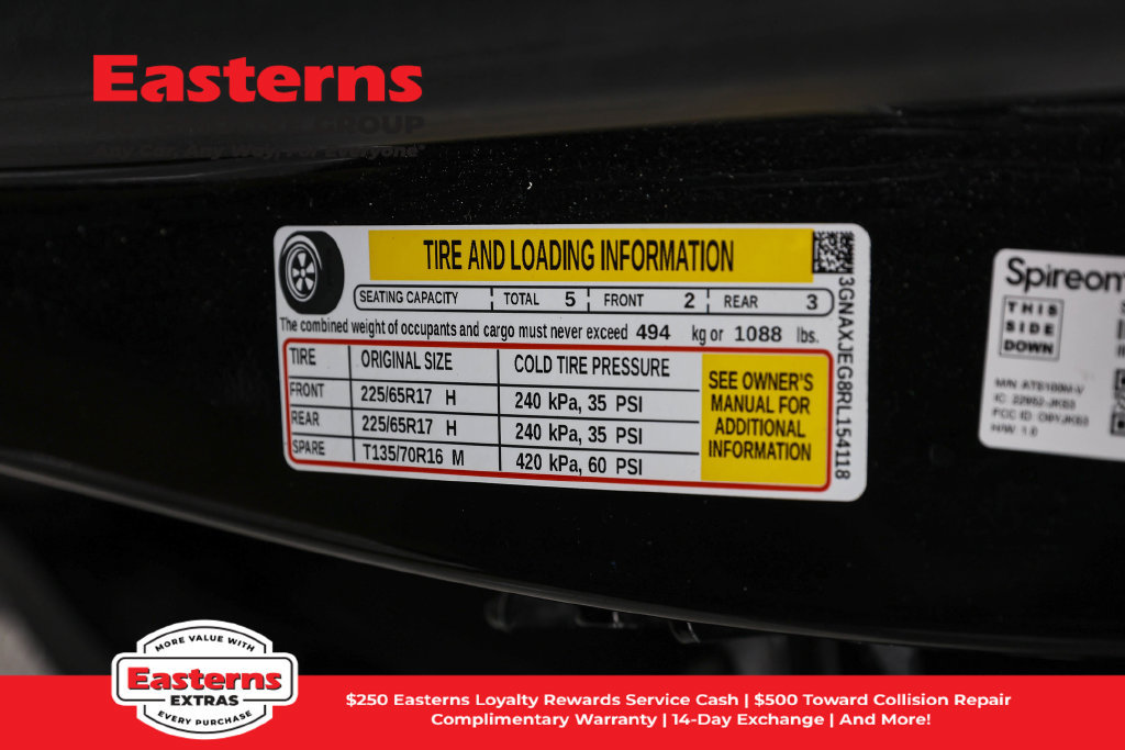 Used 2024 Chevrolet Equinox LT FWD image 34