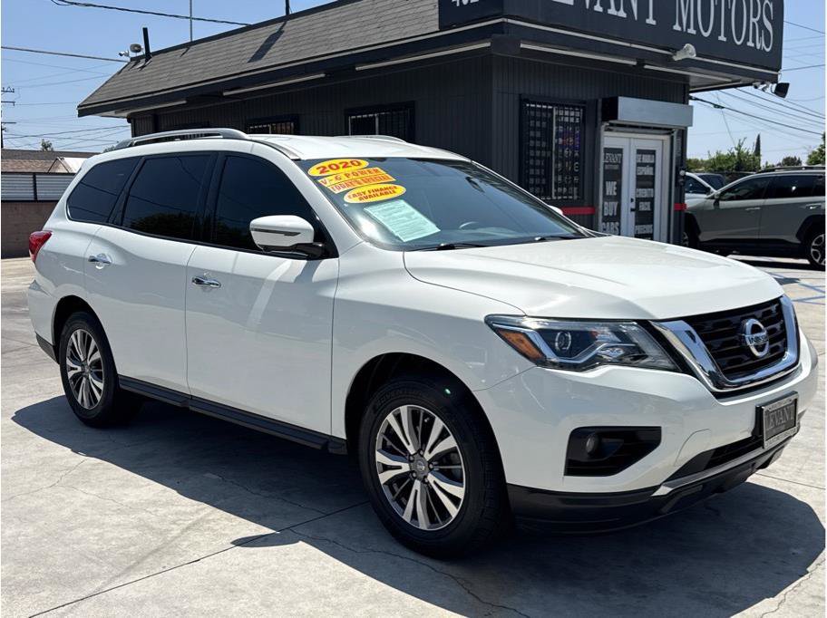 Used 2020 Nissan Pathfinder SL FWD image 1