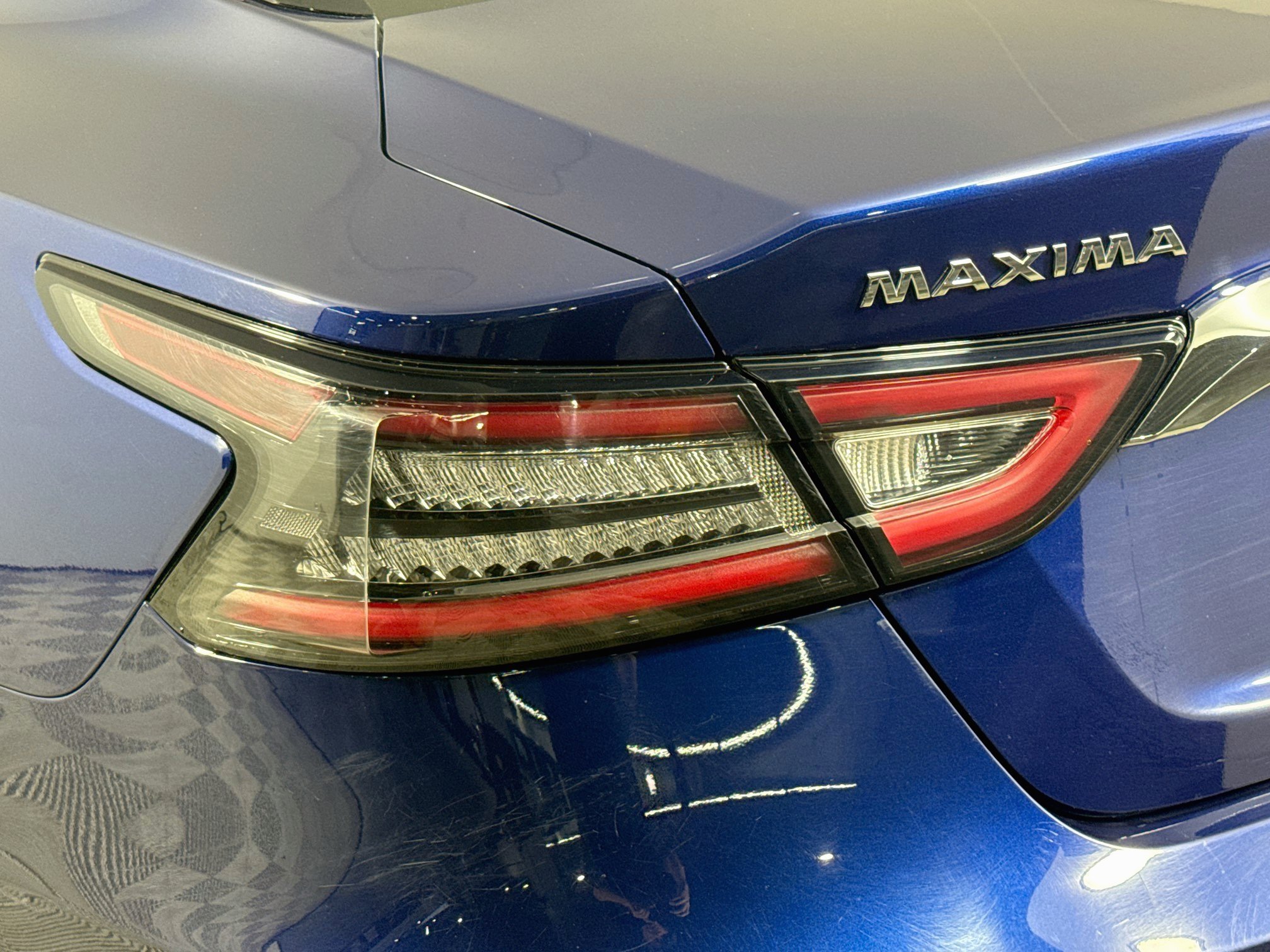 Used 2023 Nissan Maxima SL FWD image 36