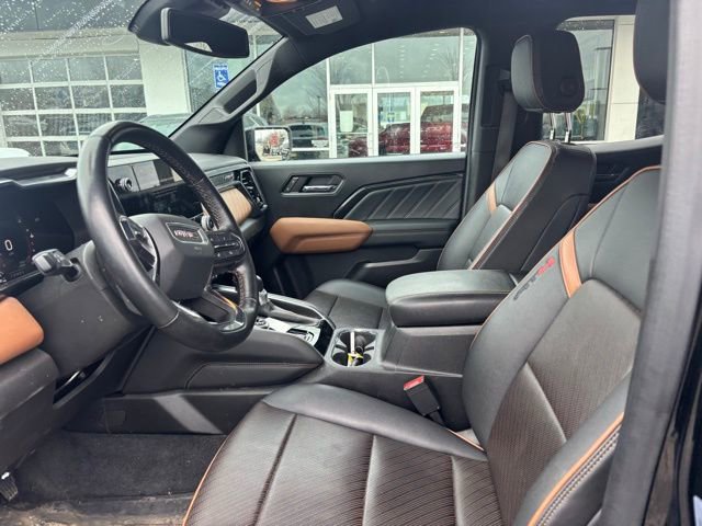 Used 2023 GMC Canyon AT4 w/ AT4 Premium Package image 10
