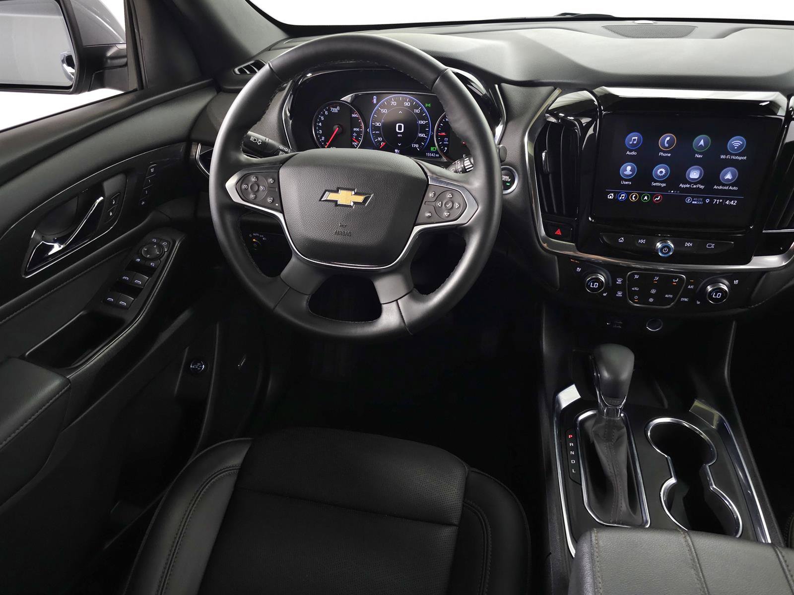 Used 2023 Chevrolet Traverse High Country w/ LPO, Floor Liner Package AWD/4WD image 21