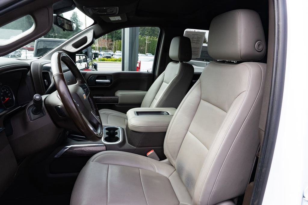 Used 2020 Chevrolet Silverado 1500 LTZ w/ LTZ Premium Package AWD/4WD image 19