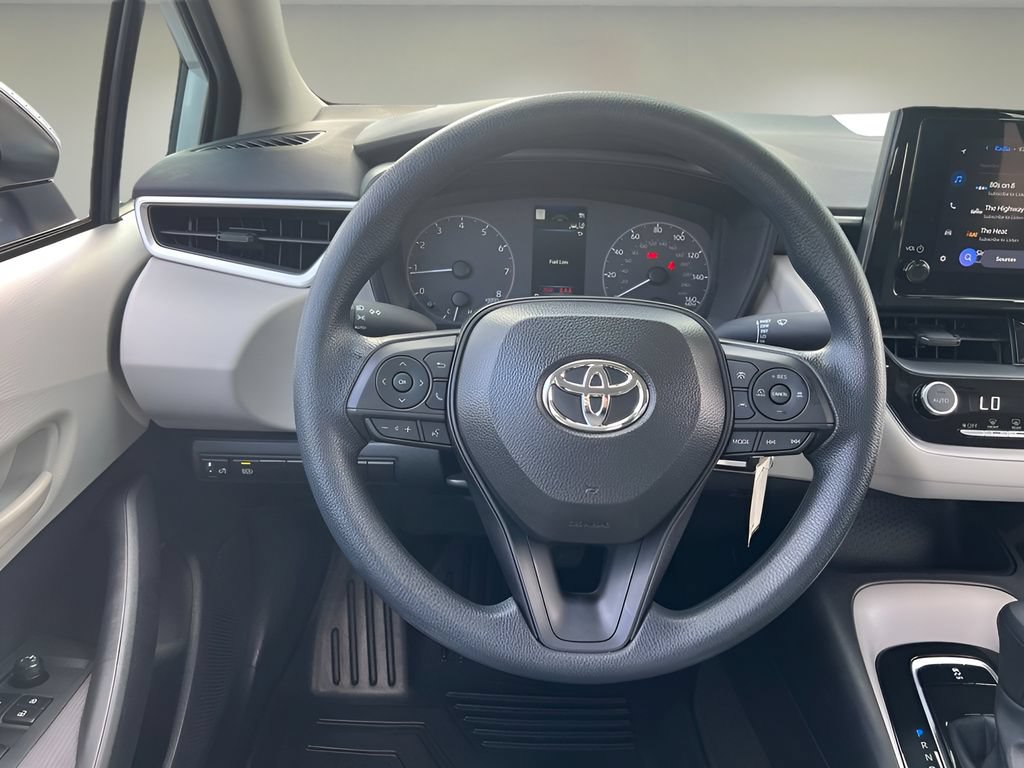 Certified 2025 Toyota Corolla LE FWD image 14