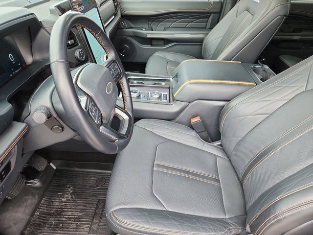 Used 2023 Ford Expedition Platinum image 9