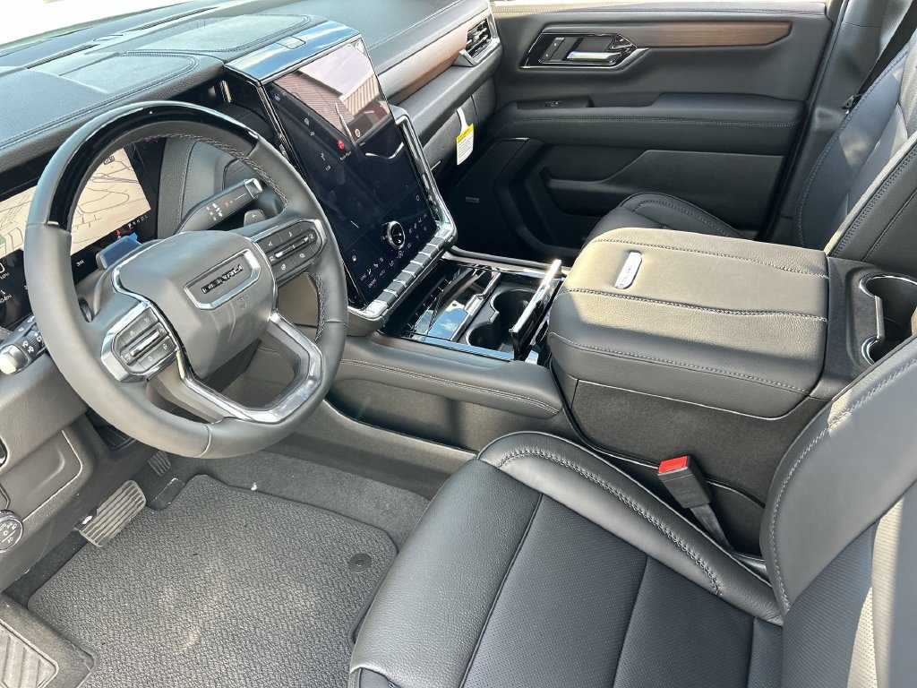 New 2027 GMC Yukon Denali AWD/4WD image 10