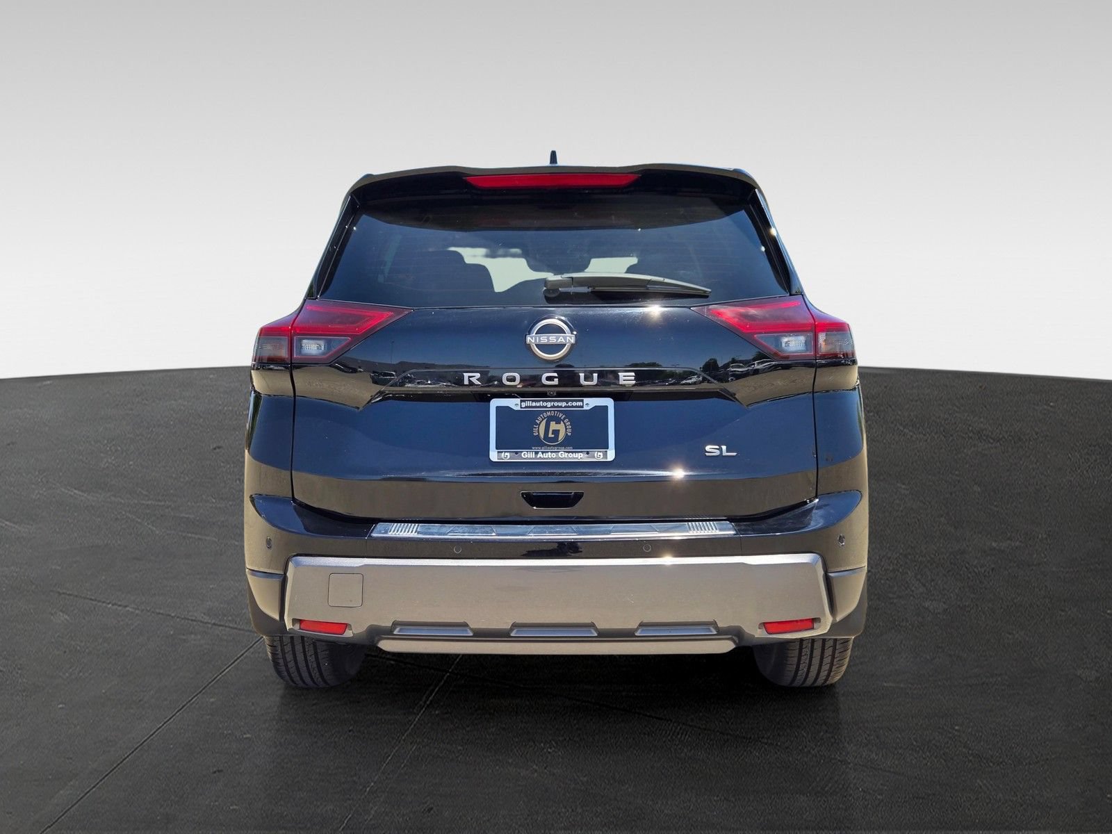 Used 2024 Nissan Rogue SL FWD image 5