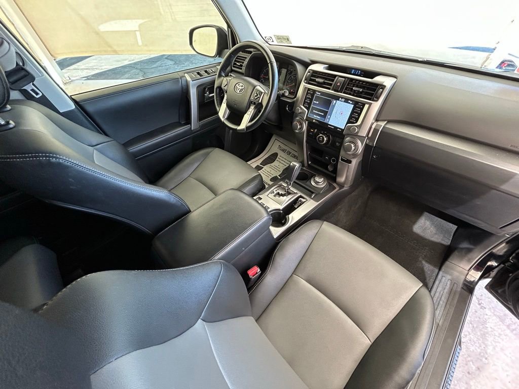 Used 2023 Toyota 4Runner SR5 Premium image 12