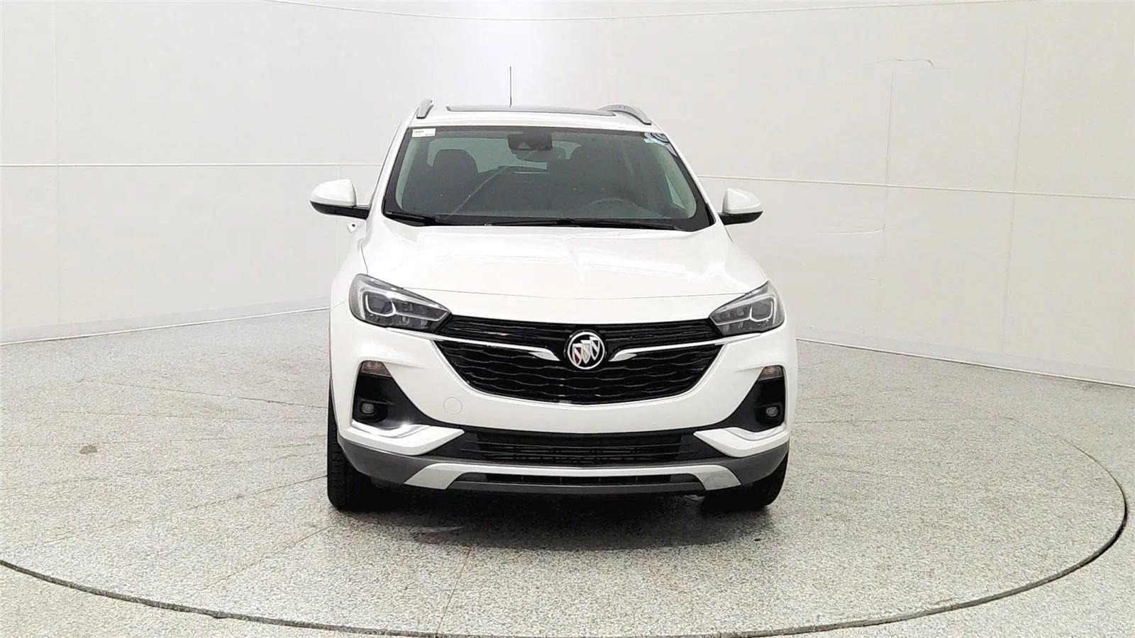 Used 2023 Buick Encore GX Essence w/ Experience Buick Package FWD image 2