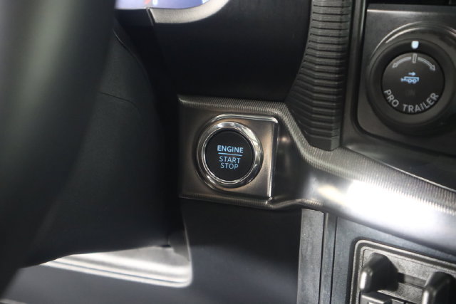Used 2024 Ford F150 Raptor AWD/4WD image 52