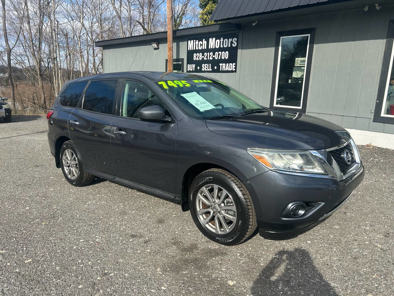Used 2014 Nissan Pathfinder S