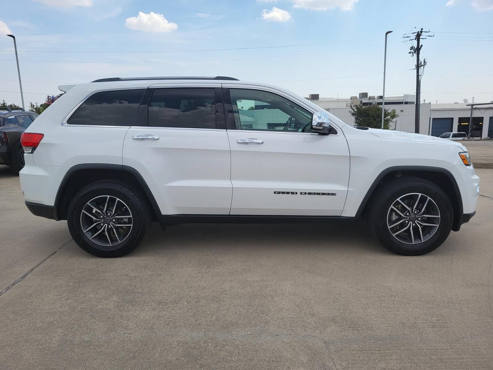 Used 2019 Jeep Grand Cherokee Limited RWD image 4