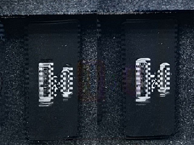 Used 2022 Lincoln Corsair Standard w/ Premium Package image 20