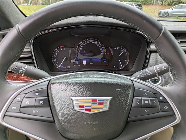 Used 2017 Cadillac XT5 Luxury w/ Driver Awareness Package image 33