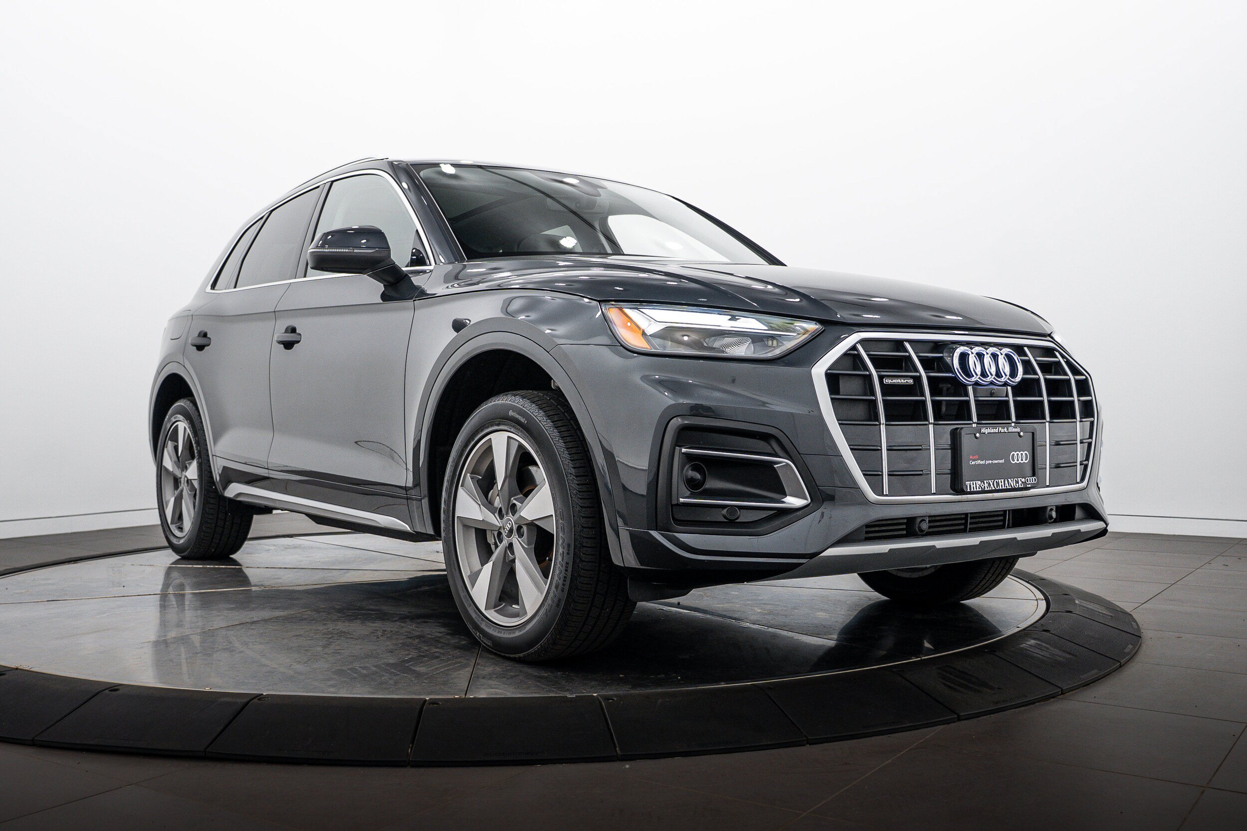 Used 2023 Audi Q5 2.0T Premium Plus w/ Premium Plus Package AWD/4WD video 1