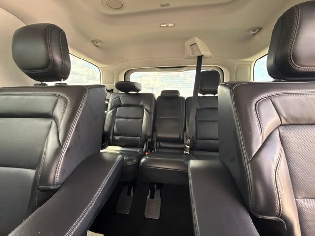 Certified 2025 Lincoln Navigator Reserve AWD/4WD image 30