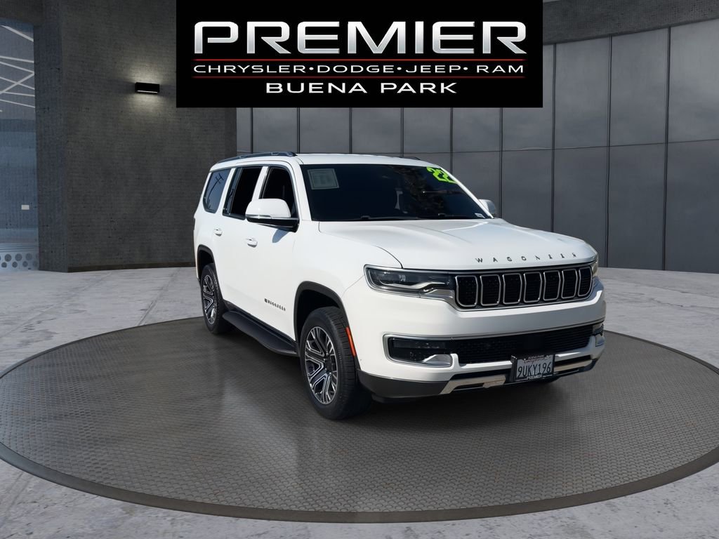 Used 2022 Jeep Wagoneer Series III AWD/4WD image 2