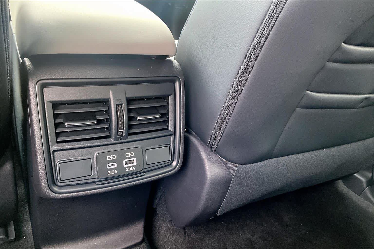 New 2026 Subaru Forester Premium AWD/4WD image 18