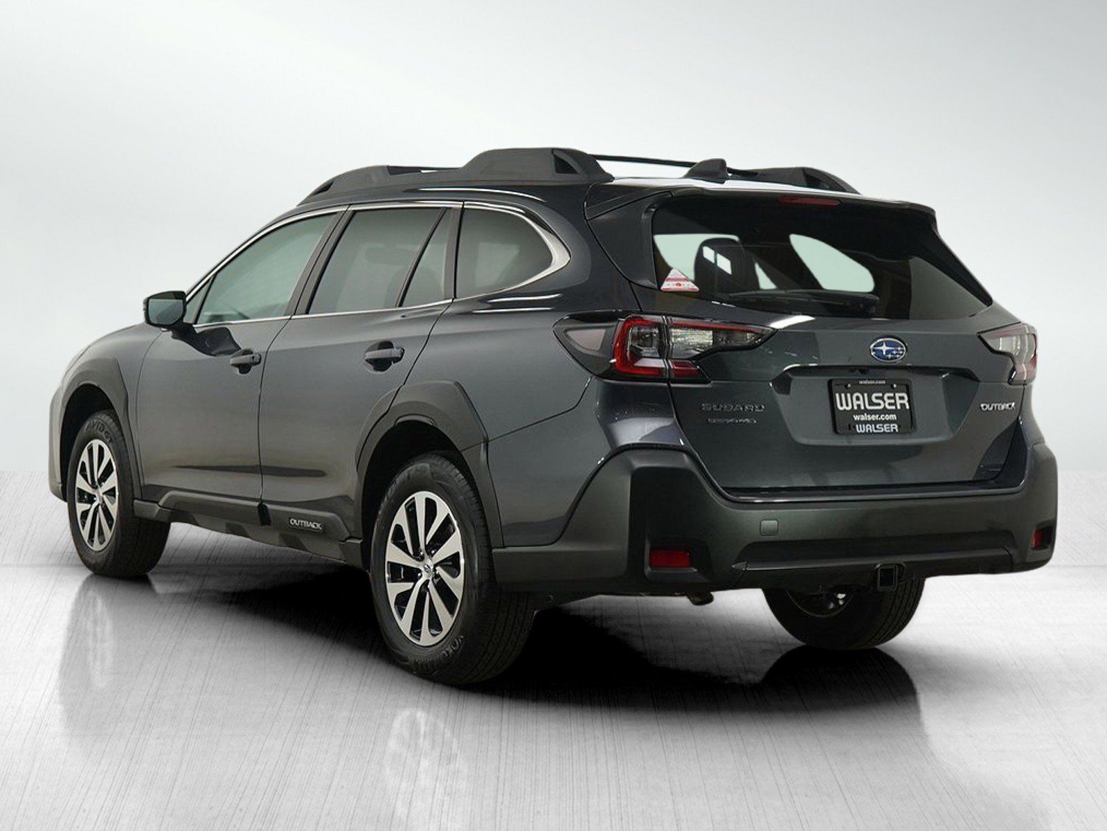 Used 2024 Subaru Outback Premium image 4