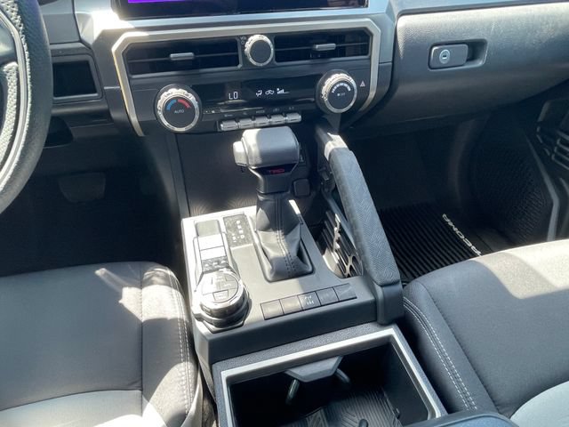 Used 2026 Toyota Tacoma TRD Off-Road AWD/4WD image 19