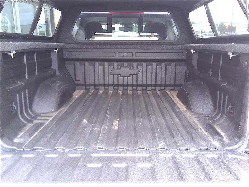 Used 2021 Chevrolet Colorado Z71 w/ Safety Package AWD/4WD image 23