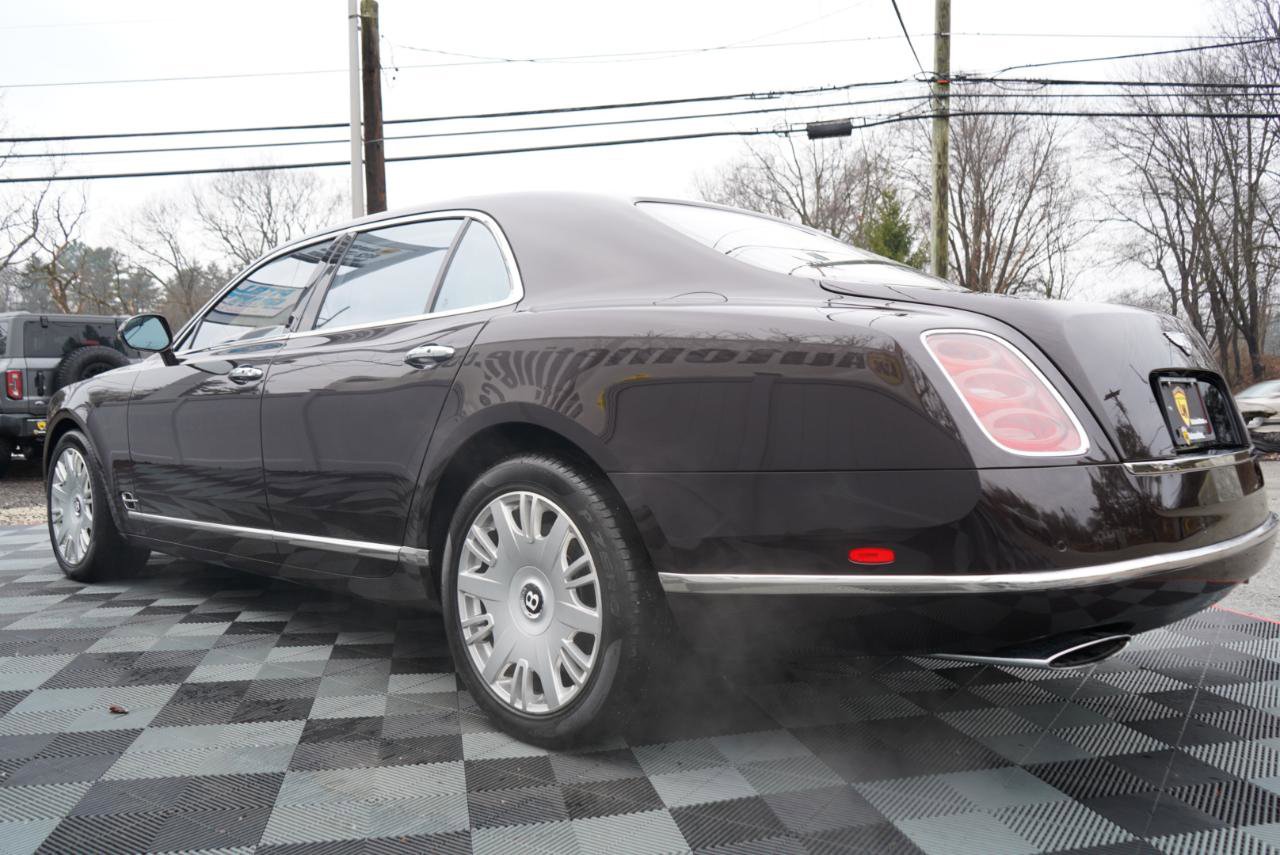 Used 2011 Bentley Mulsanne image 10