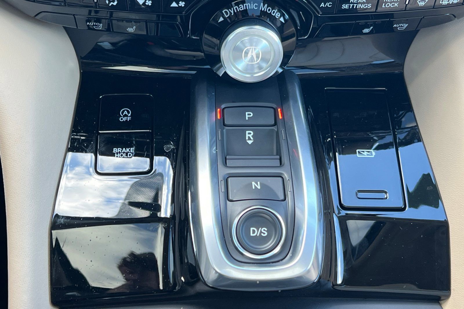 Used 2026 Acura MDX w/ Technology Package image 24