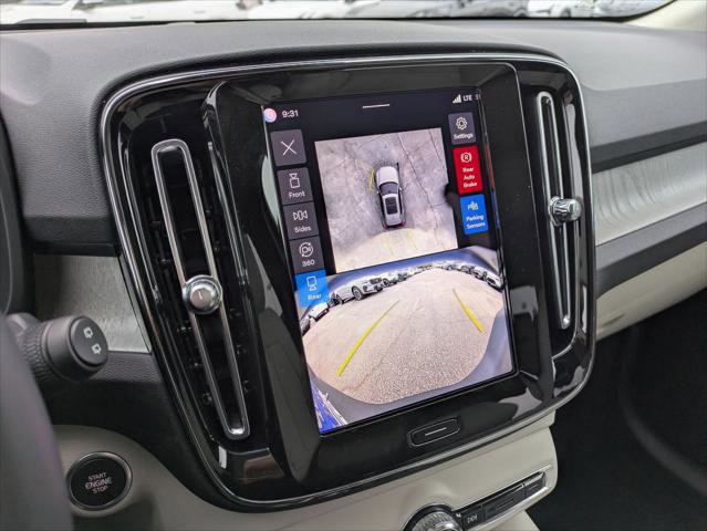 New 2026 Volvo XC40 B4 Plus w/ Climate Package image 9