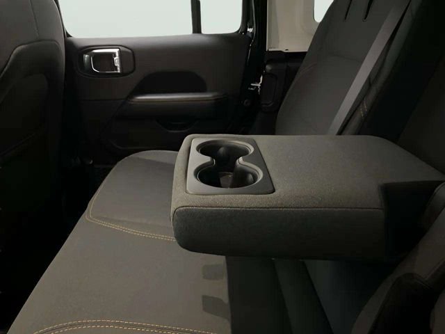 Used 2025 Jeep Wrangler Unlimited Sahara w/ Safety Group image 65