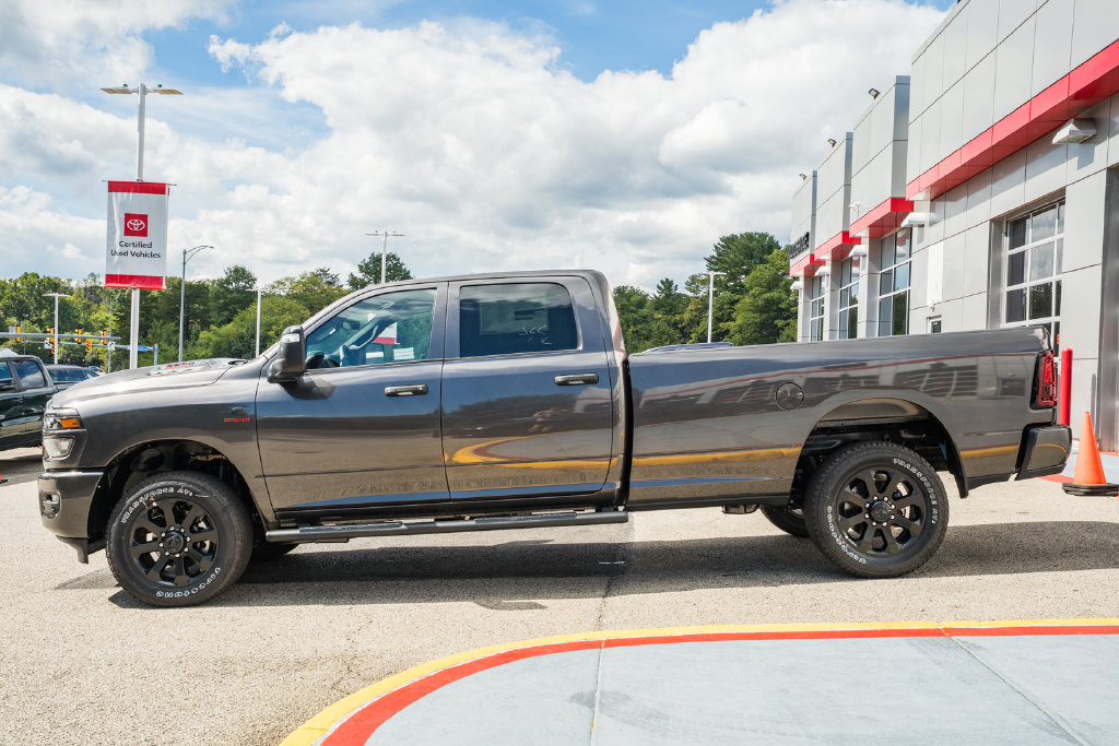 New 2027 RAM 2500 Tradesman AWD/4WD image 4