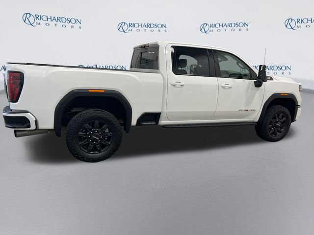 Used 2024 GMC Sierra 3500 AT4 w/ AT4 Premium Plus Package image 6