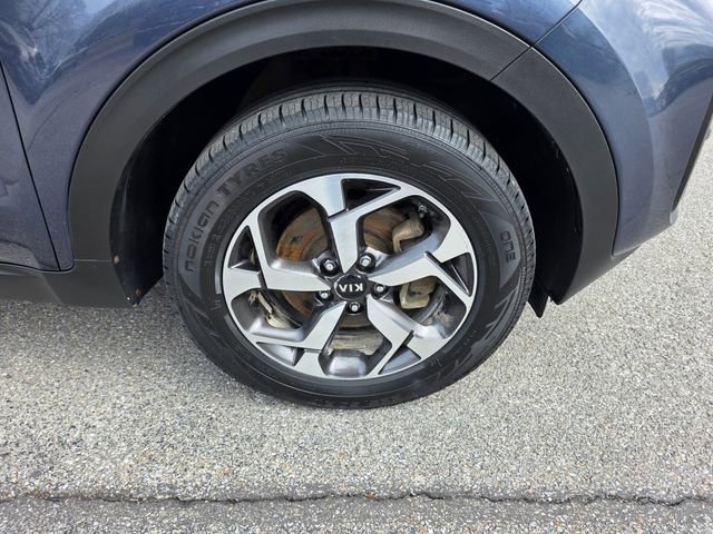 Used 2020 Kia Sportage LX AWD/4WD image 12