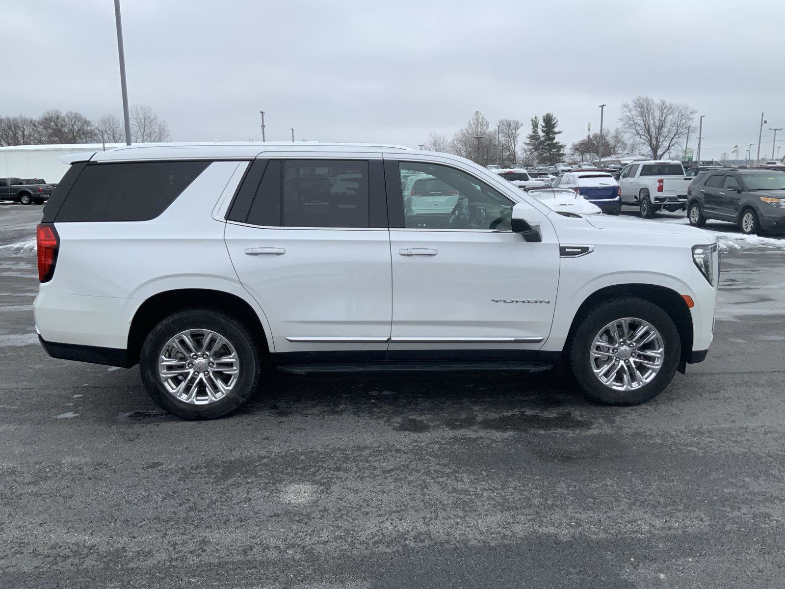 Used 2023 GMC Yukon SLT image 15