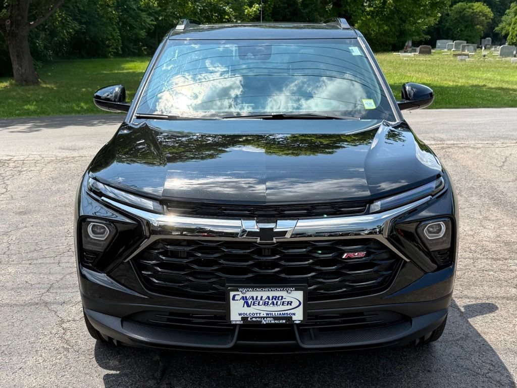 New 2026 Chevrolet TrailBlazer RS w/ Convenience Package AWD/4WD image 2