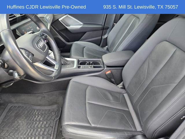 Used 2020 Audi Q3 2.0T Premium w/ Convenience Package AWD/4WD image 14