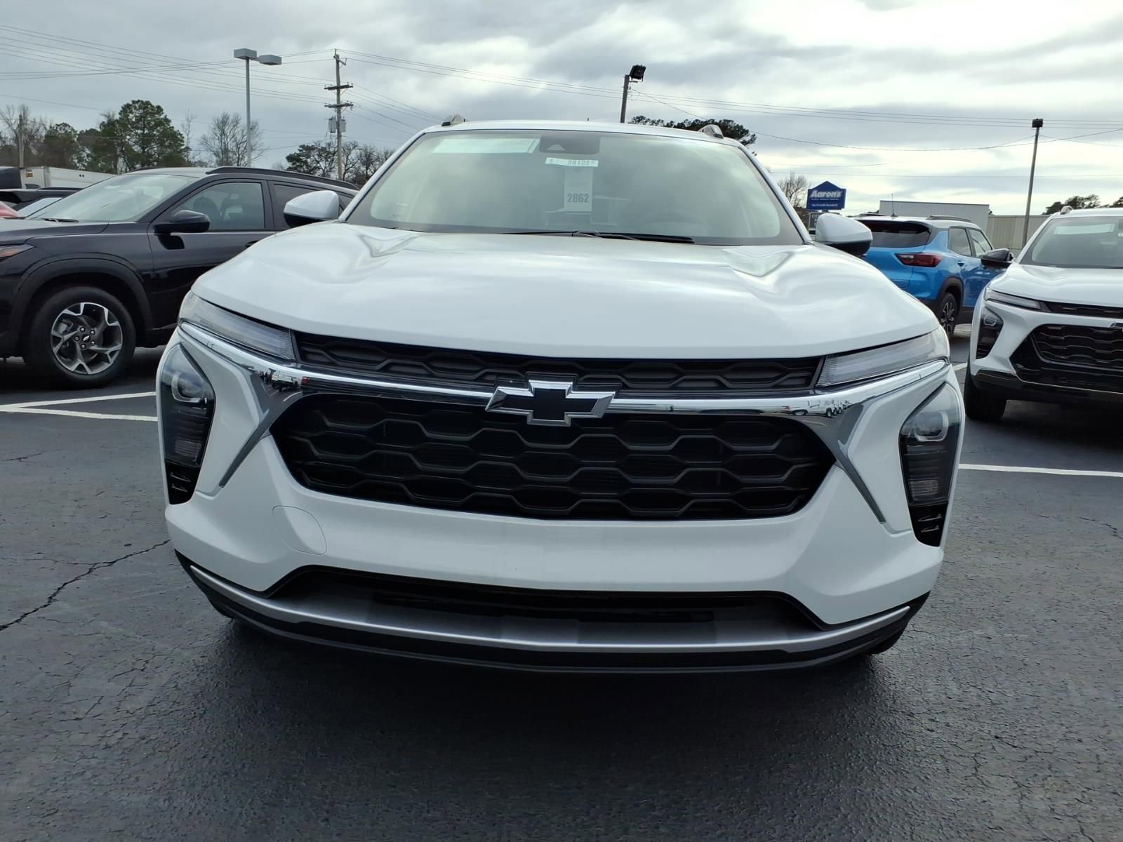 New 2026 Chevrolet Trax LT w/ Driver Confidence Package image 9