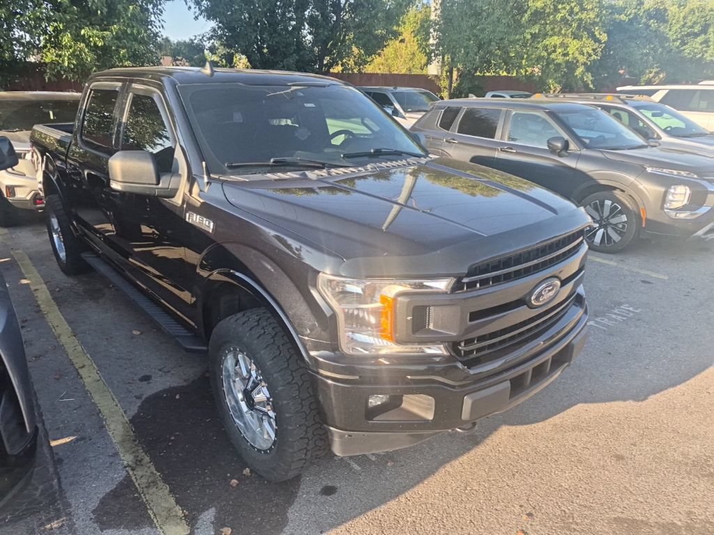 Used 2020 Ford F150 XLT w/ Equipment Group 302A Luxury AWD/4WD image 26