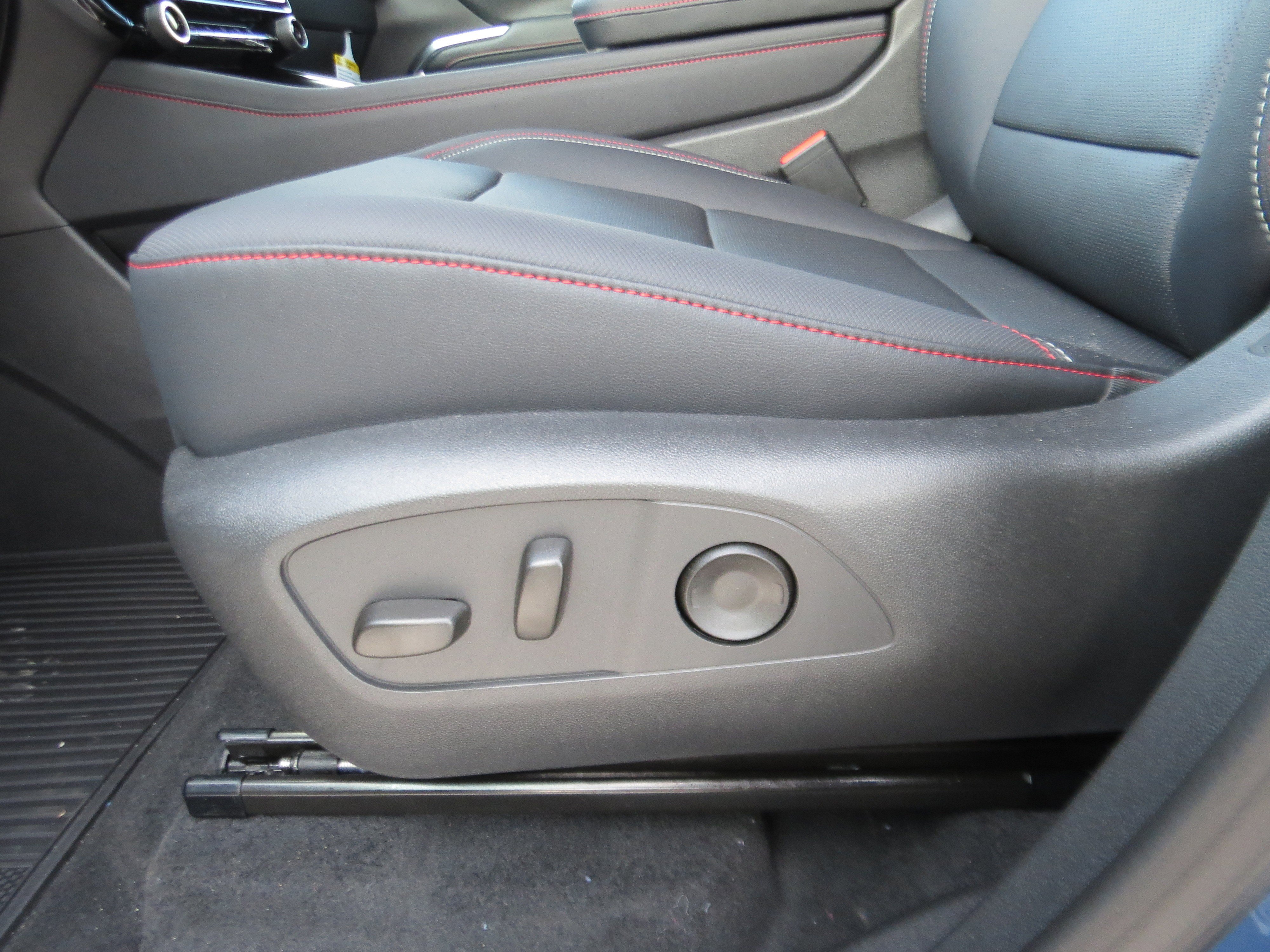 New 2026 Chevrolet Traverse Z71 AWD/4WD image 16
