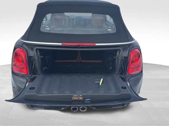 Used 2017 MINI Cooper S image 15