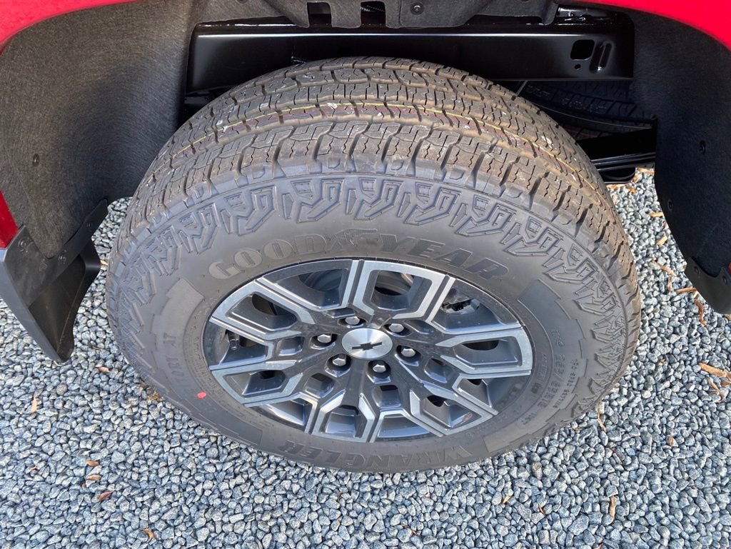 New 2026 Chevrolet Colorado Z71 w/ LPO, Skid Plate Package image 25