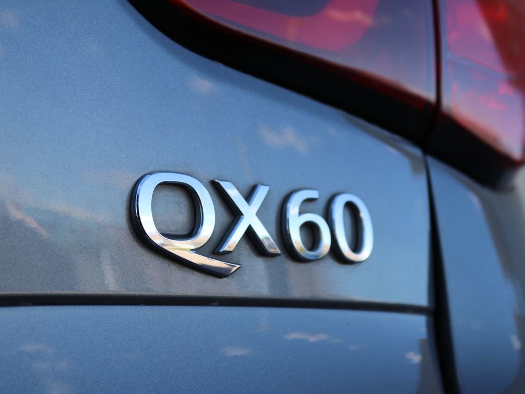 Used 2018 INFINITI QX60 Luxe image 30