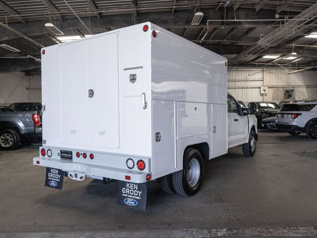 New 2026 Ford F350 XL w/ XL Chrome Package image 8