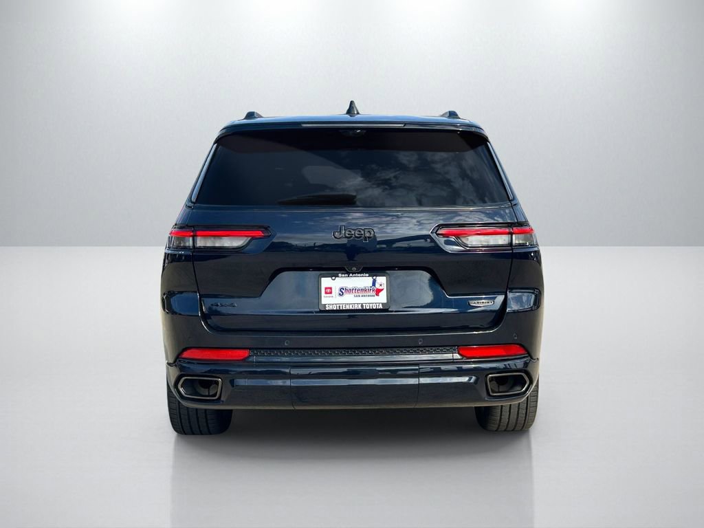 Used 2024 Jeep Grand Cherokee L Summit AWD/4WD image 6